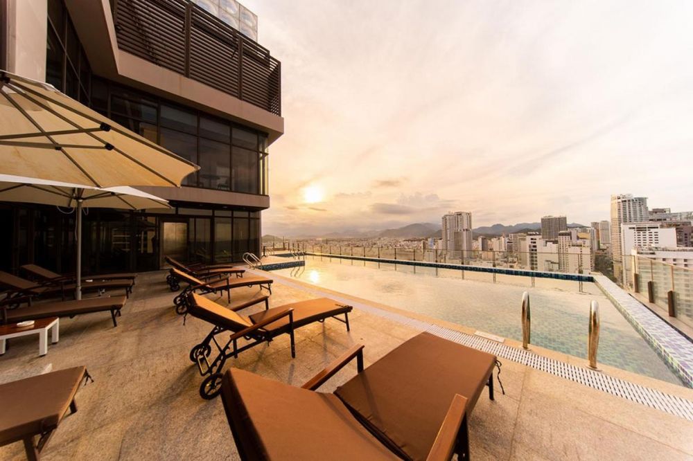 Превью видео 1