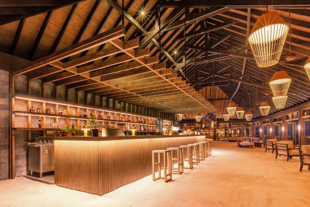 рестораны и бары