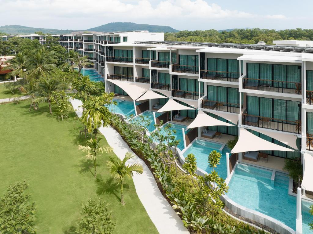 Le Meridien Mai Khao