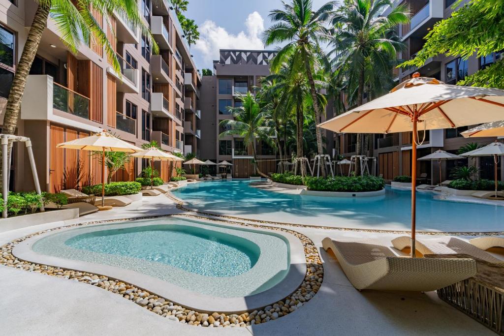 The Marin Phuket фасад