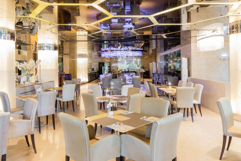 Sanctuary Resort ресторан