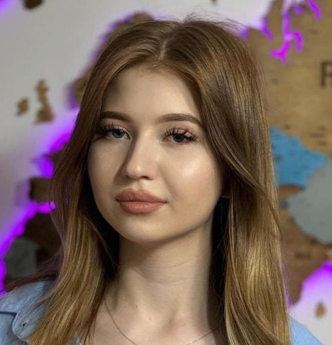 Александра Дюбанова